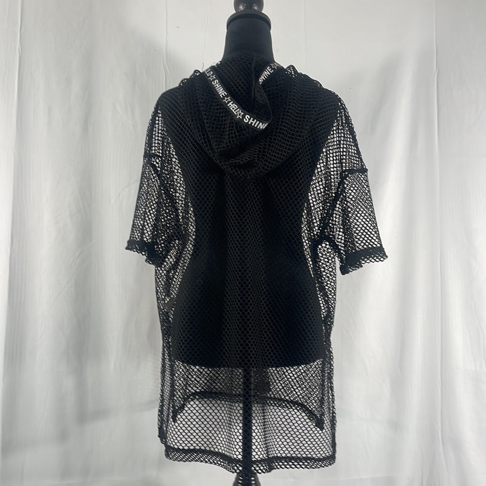 Black Mesh Short-Sleeve Hooded Top - Picture 4 of 9
